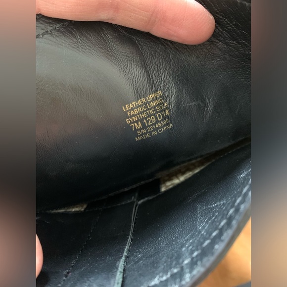 Tory Burch Boots Size 7M - Picture 6 of 9